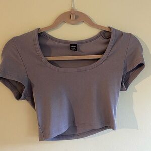 Ribbed light blue crop top
